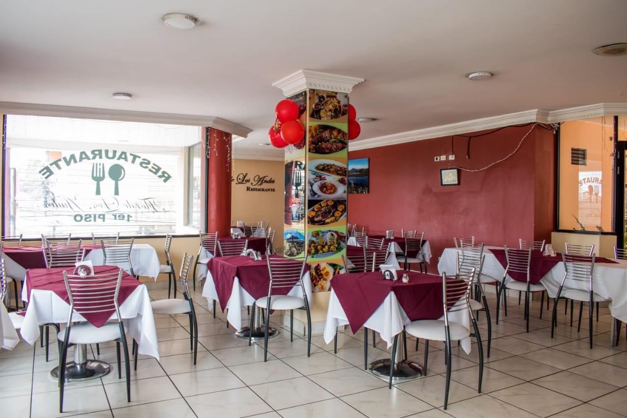 Hotel Flor De Los Andes Tulcán Zewnętrze zdjęcie