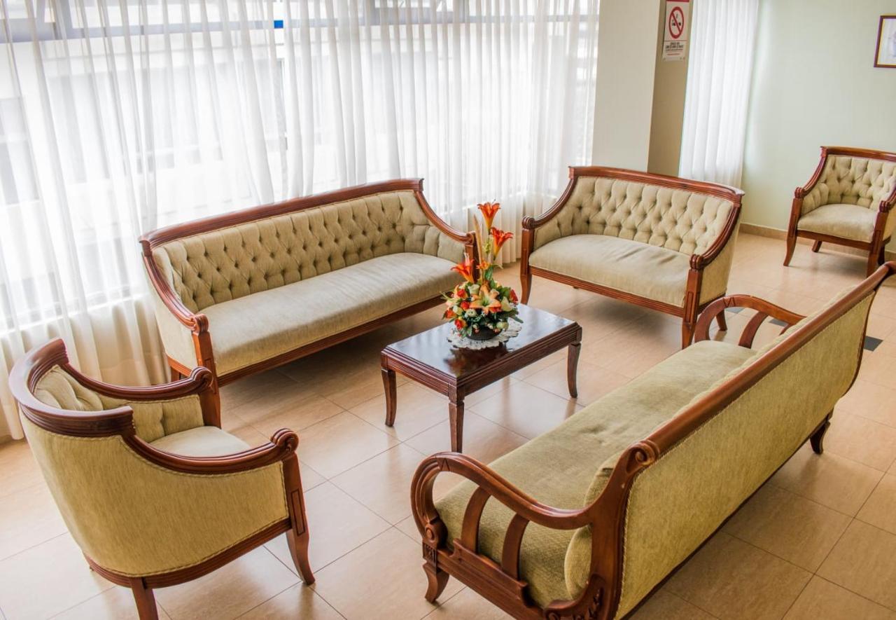 Hotel Flor De Los Andes Tulcán Zewnętrze zdjęcie