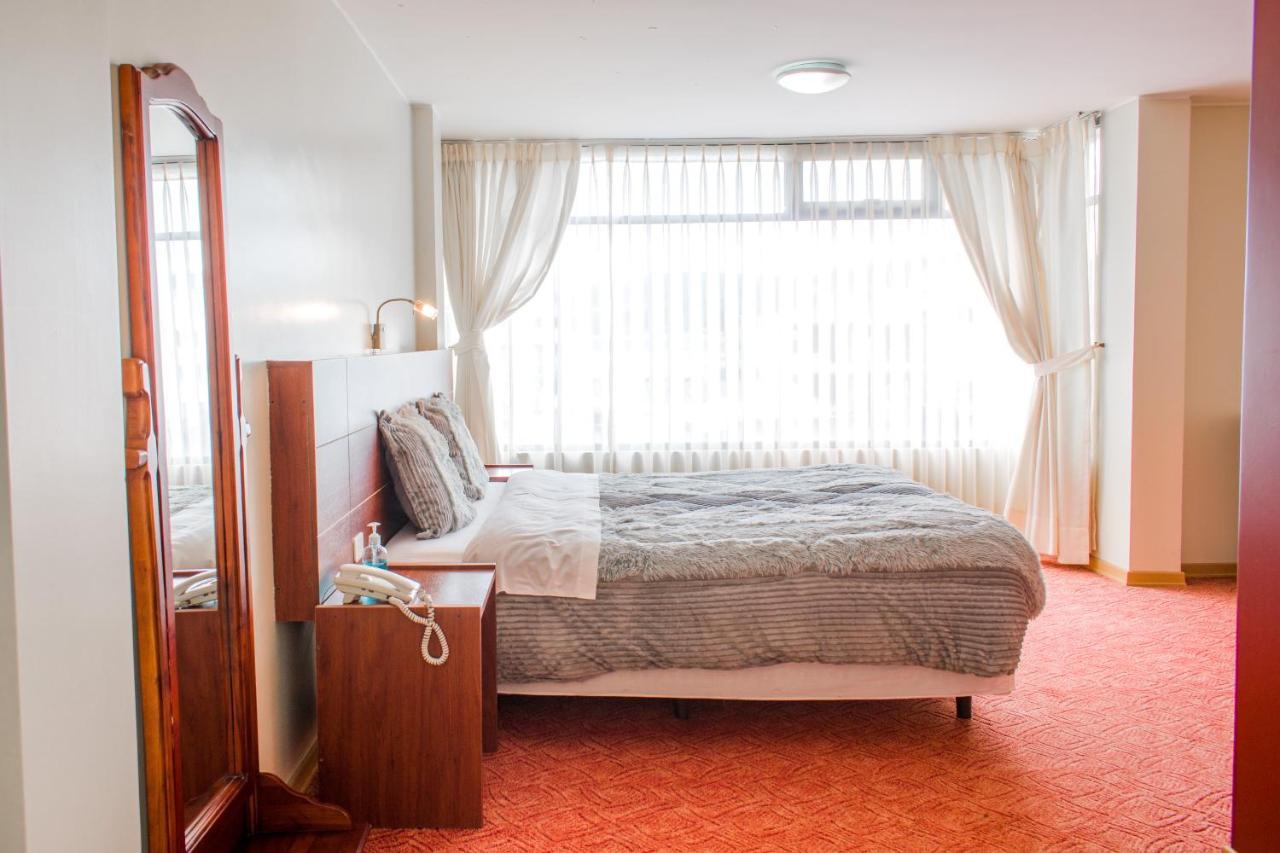 Hotel Flor De Los Andes Tulcán Zewnętrze zdjęcie