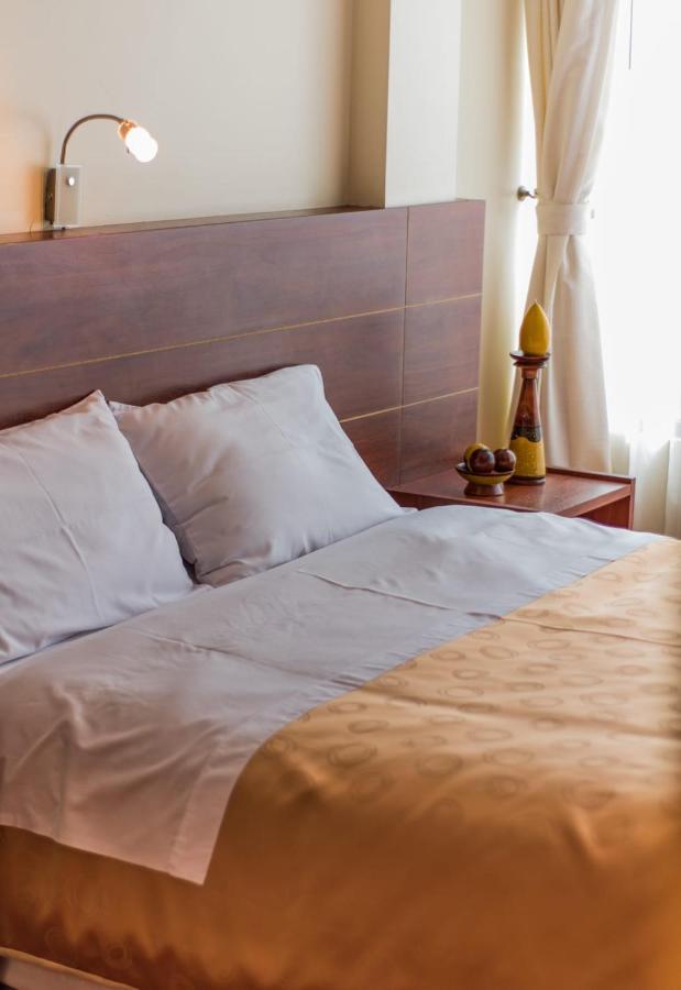Hotel Flor De Los Andes Tulcán Zewnętrze zdjęcie
