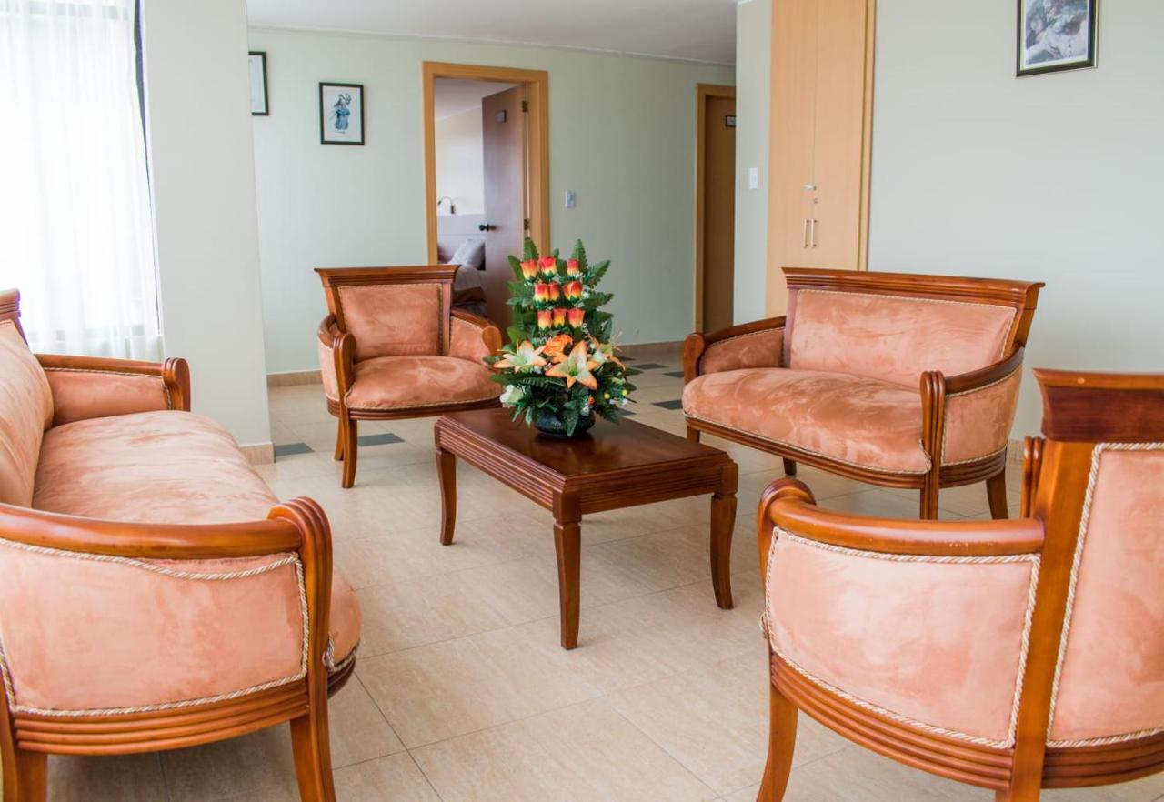 Hotel Flor De Los Andes Tulcán Zewnętrze zdjęcie