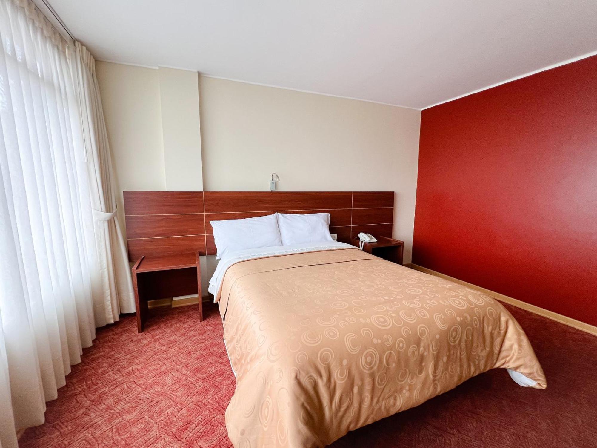 Hotel Flor De Los Andes Tulcán Zewnętrze zdjęcie
